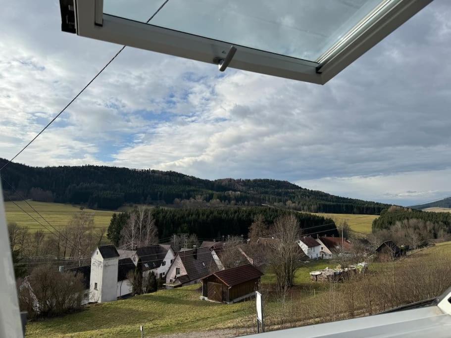Loft Wohnung Mit Toller Aussicht Messstetten Dış mekan fotoğraf